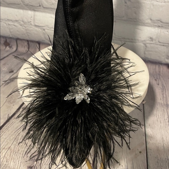 Sam Edelman Black Feathered Heeled Boots Sz 9 - Picture 16 of 16